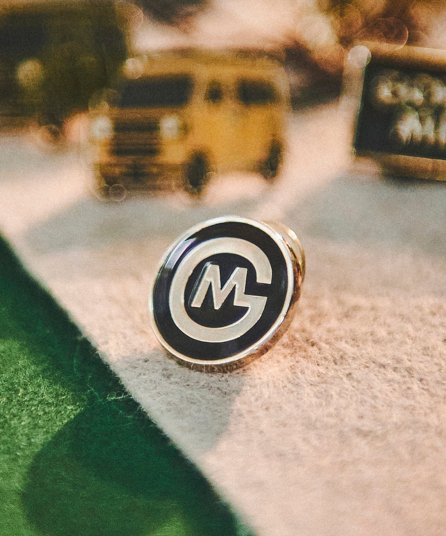 おしゃれ おすすめ カー用品 ピンズ バッジ カスタム オートバックス