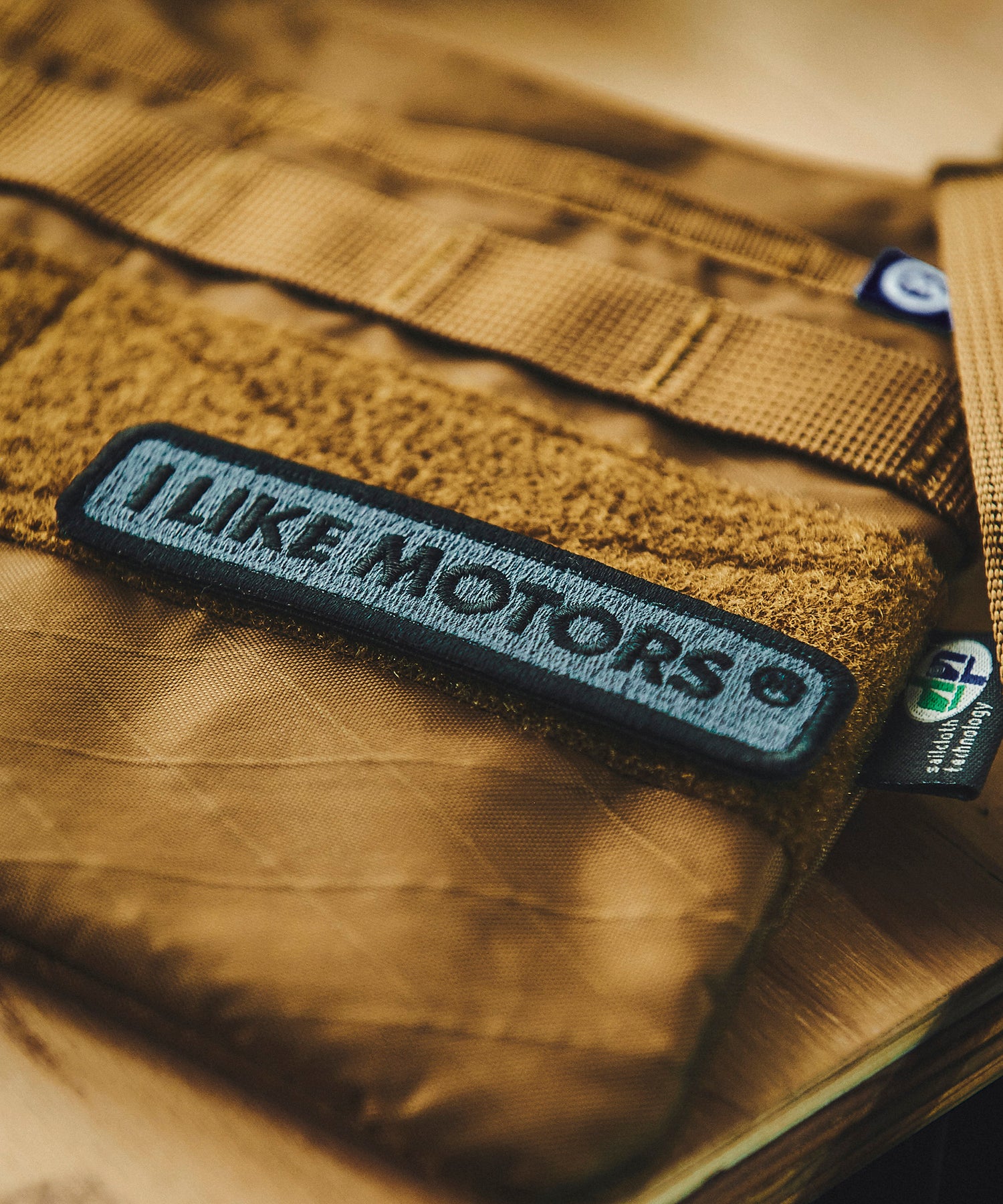 おしゃれ おすすめ カー用品 ベルクロパッチ マジックテープ カスタム オートバックス