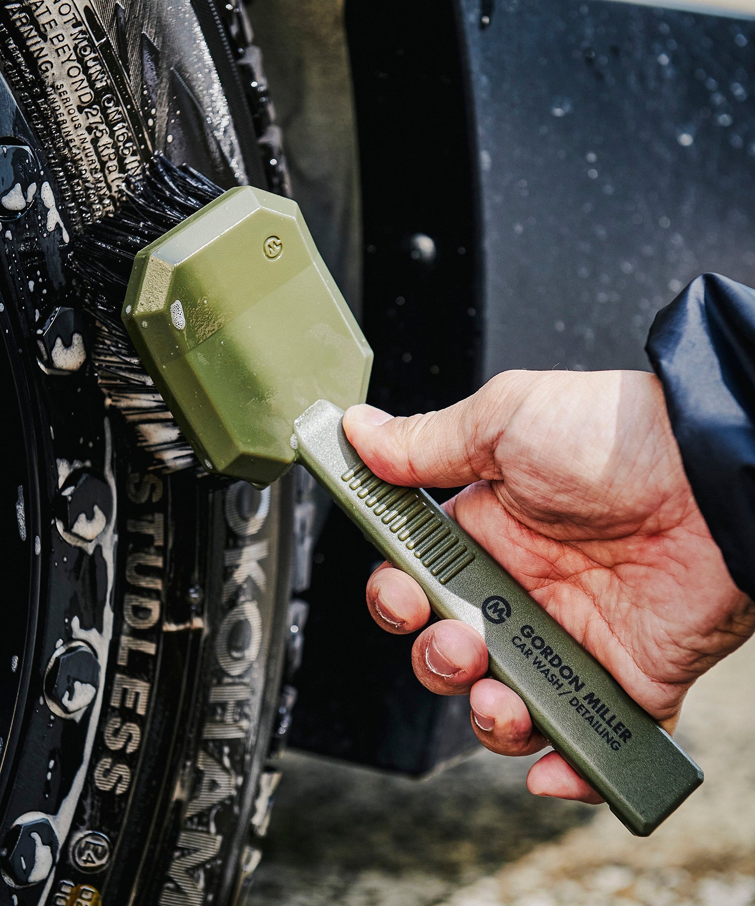 おしゃれ おすすめ タイヤ ブラシ 洗車用品 洗車用具 オートバックス