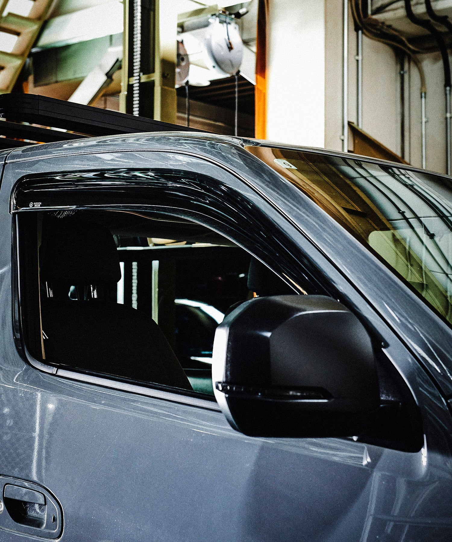 おしゃれ おすすめ カー用品 サイドバイザー キャラバン カスタム オートバックス