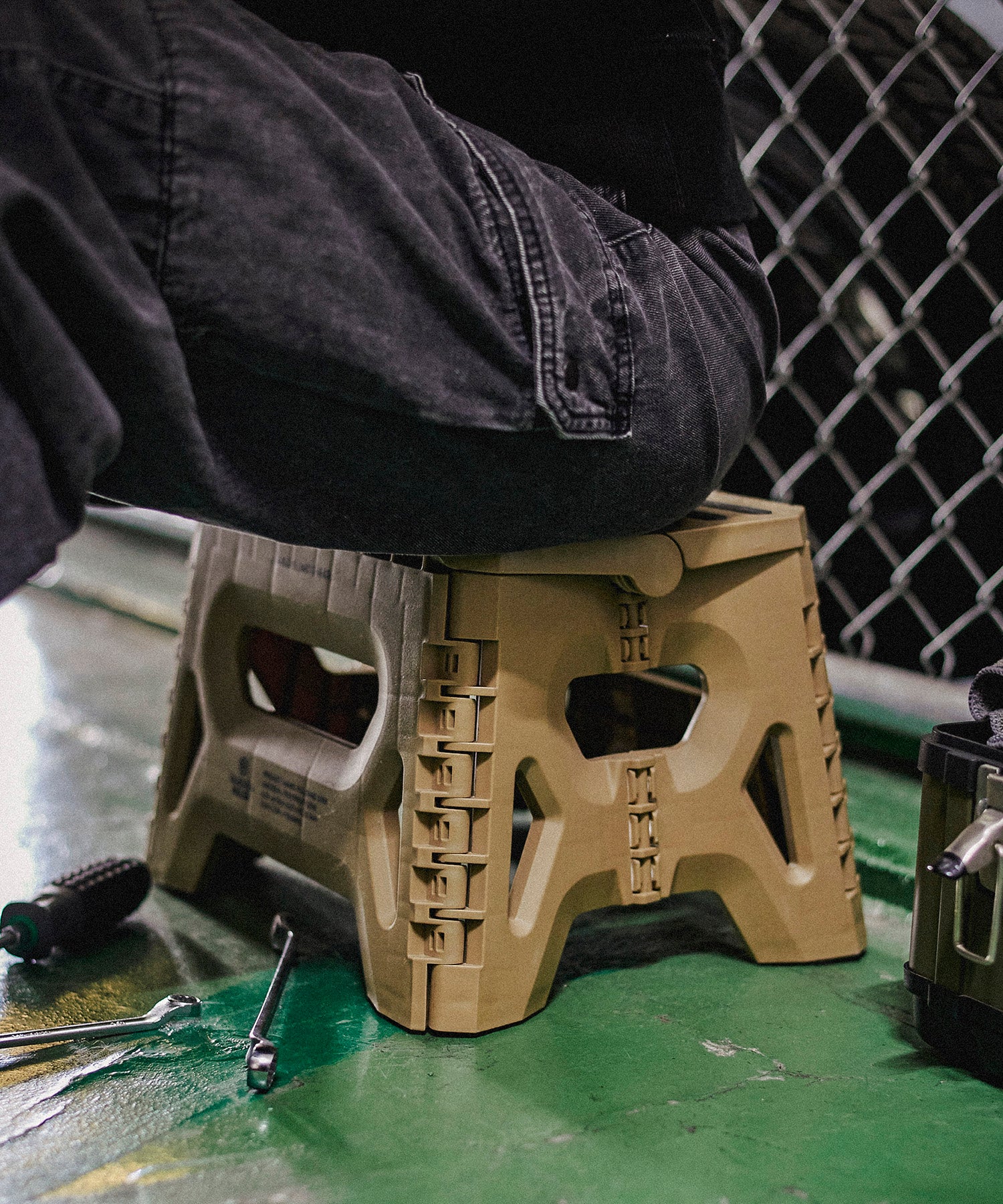 おしゃれ おすすめ フォールディング ステップ ロー 折りたたみ 踏み台 便利グッズ 洗車