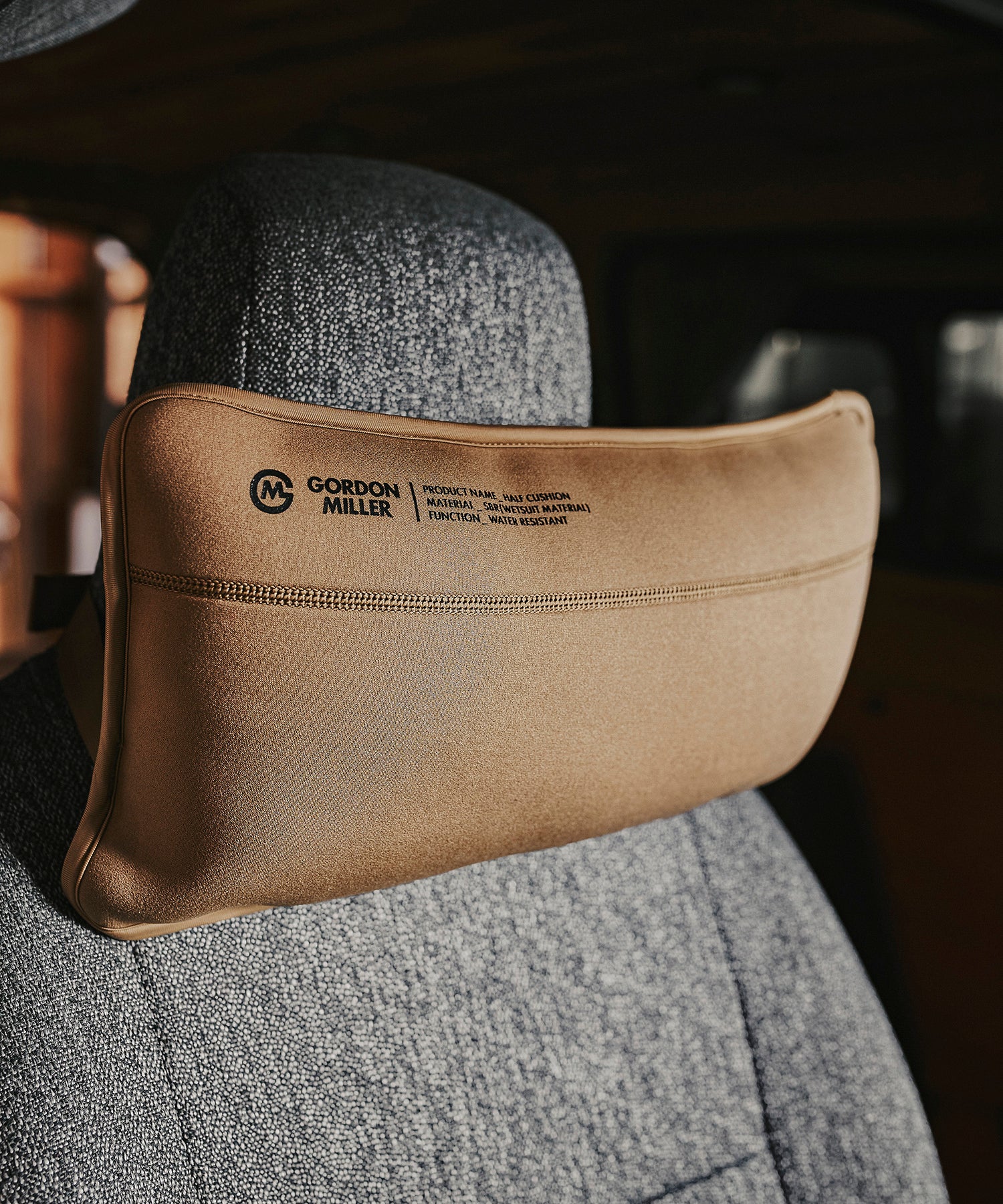 おしゃれ おすすめ カー用品 SBR ハーフ クッション 汎用 便利グッズ