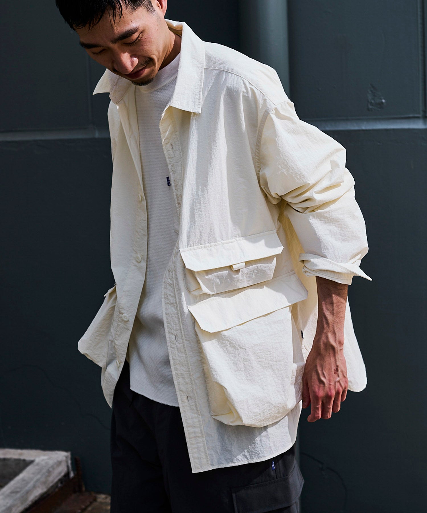 おしゃれ おすすめ ワークウェア ライト テック ナイロン シャツ 速乾 ドライ 軽量