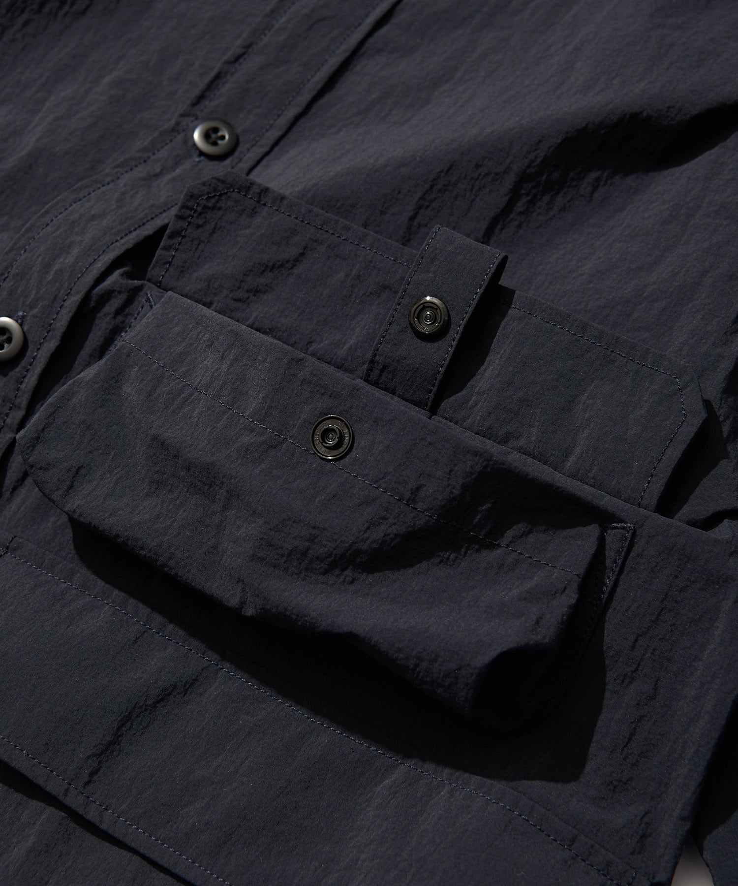 おしゃれ おすすめ ワークウェア ライト テック ナイロン シャツ 速乾 ドライ 軽量