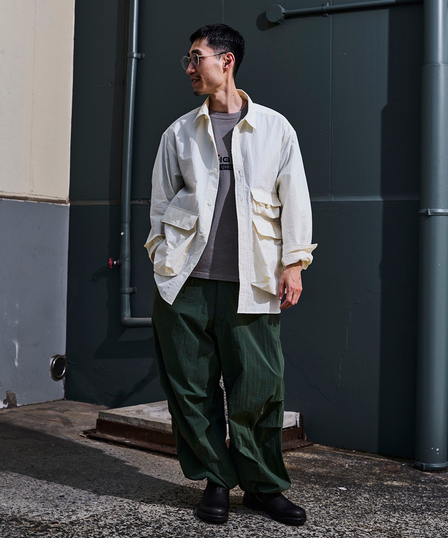 おしゃれ おすすめ ワークウェア ライト テック パラシュート パンツ 速乾 ドライ 軽量