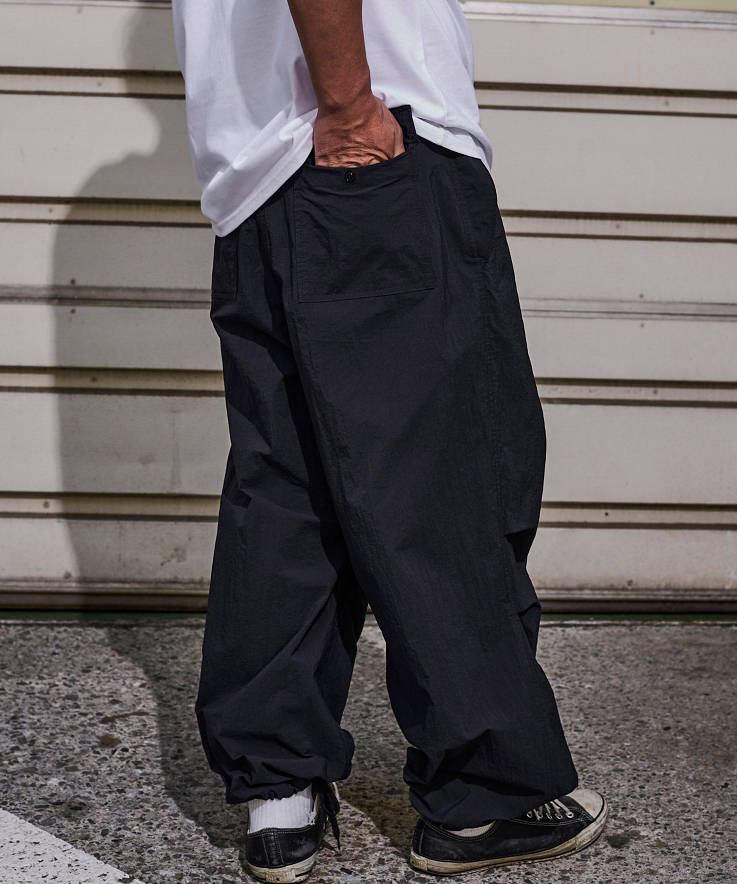 おしゃれ おすすめ ワークウェア ライト テック パラシュート パンツ 速乾 ドライ 軽量