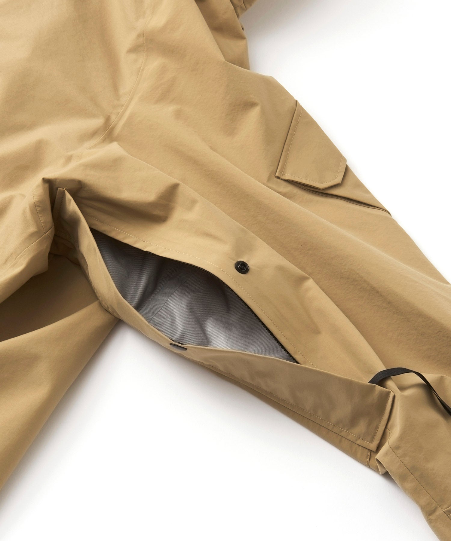 アパレル ワークウェア アウター 3レイヤー コート ジャケット レインコート 防水 透湿 ディテール 白ホリ ベージュ