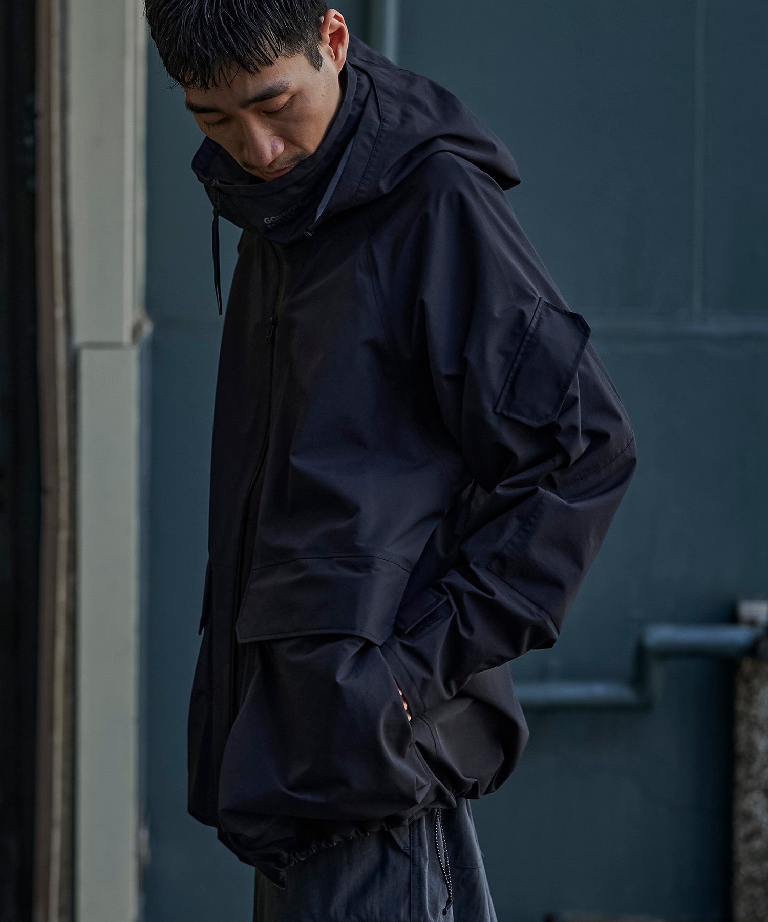 アパレル ワークウェア アウター 3レイヤー コート ジャケット レインコート 防水 透湿 ディテール