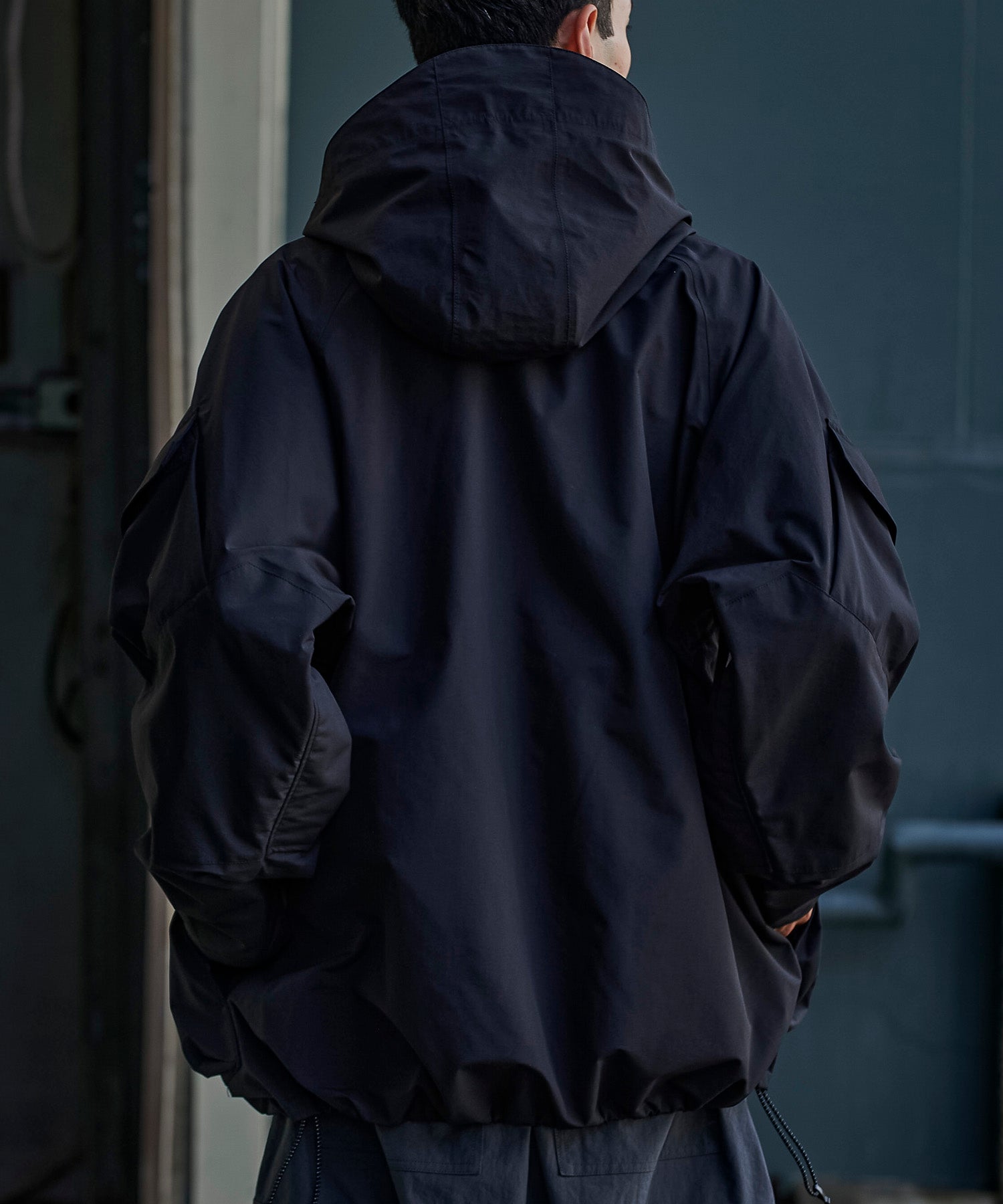 アパレル ワークウェア アウター 3レイヤー コート ジャケット レインコート 防水 透湿 ディテール