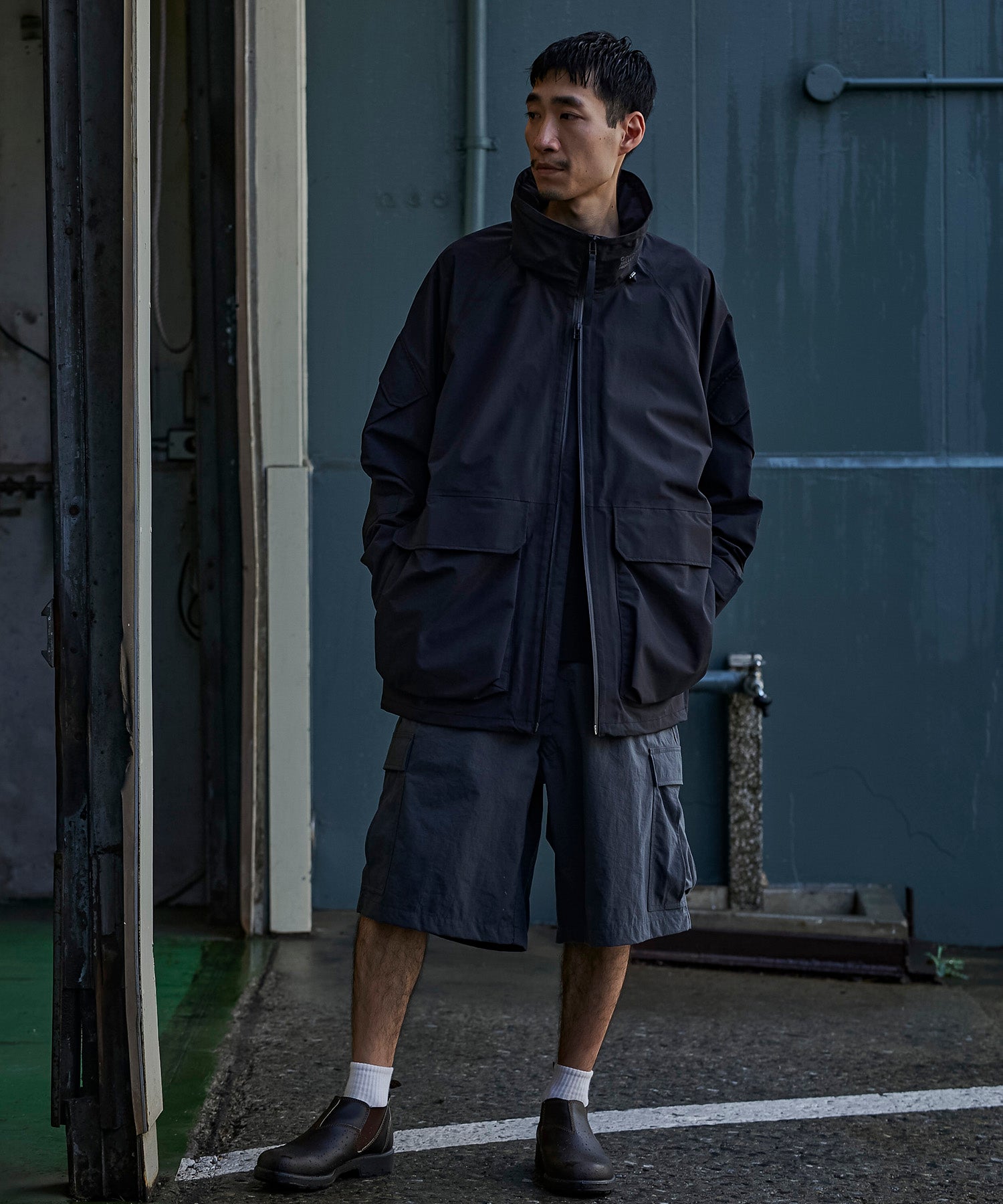 アパレル ワークウェア アウター 3レイヤー コート ジャケット レインコート 防水 透湿 ディテール