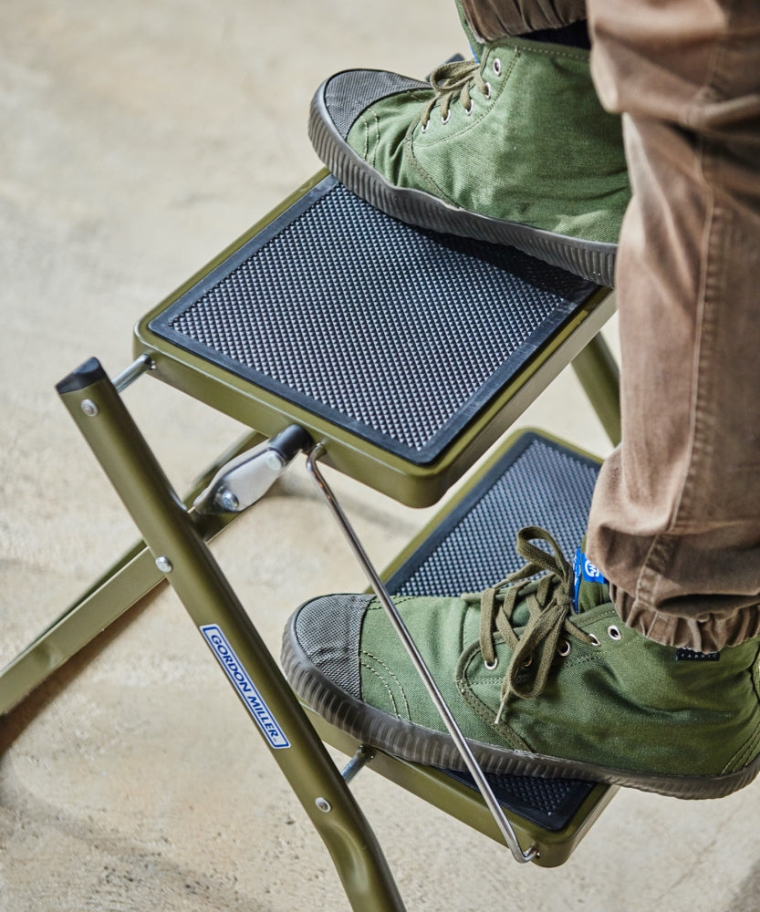 おしゃれ おすすめ 洗車 作業用 ステップラダー 踏み台 オートバックス