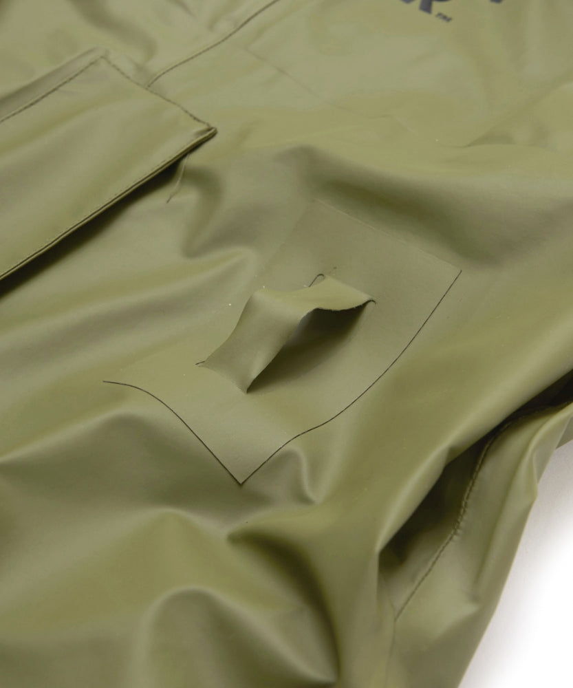 おしゃれ おすすめ 洗車用品 掃除用具 防水 ウォータープルーフサロペット オートバックス