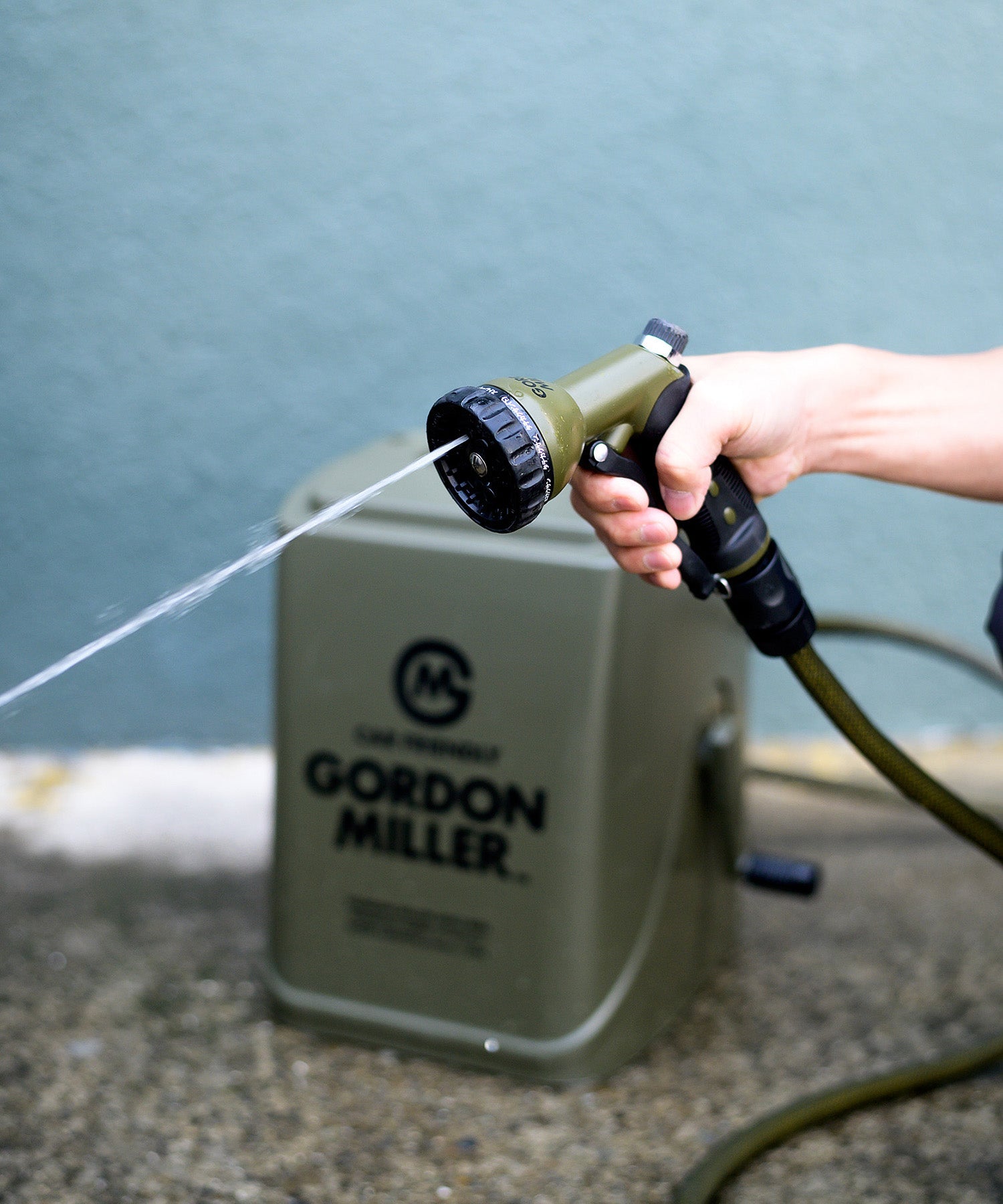 おしゃれ おすすめ 洗車用品 フルカバー ホースリール 20M オートバックス