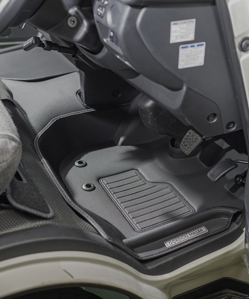 おしゃれ おすすめ カー用品 立体マットラバー ハイエース 3枚1セット カスタム