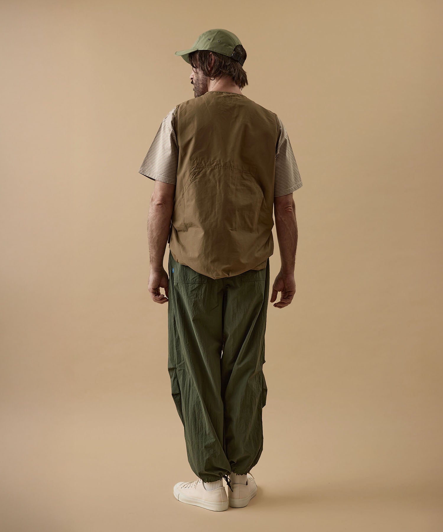 ライト テック パラシュート パンツ – GORDON MILLER
