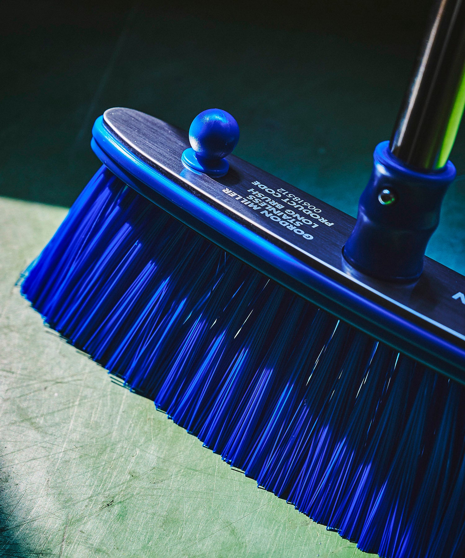 ステンレスロングブラシ – GORDON MILLER