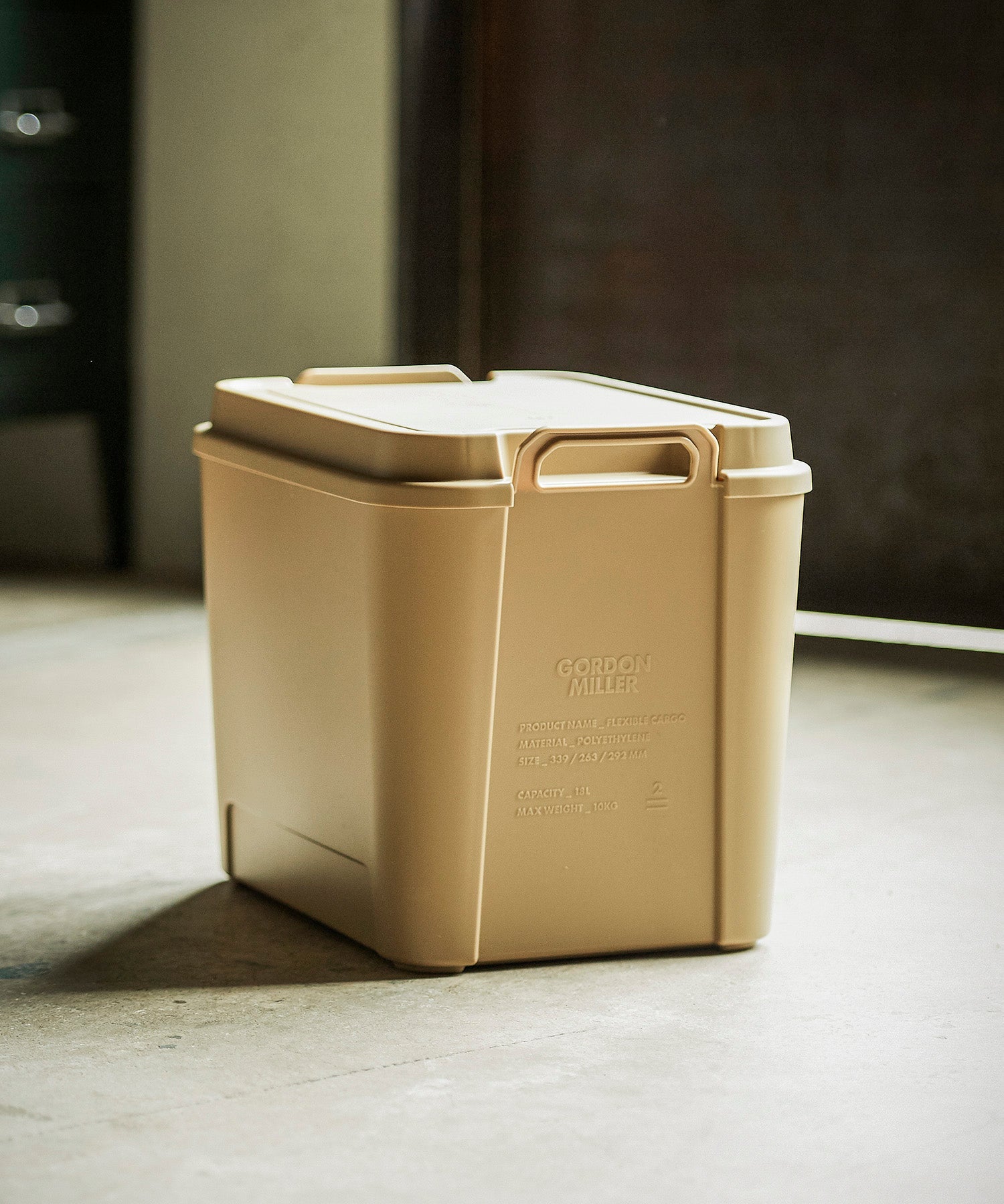 フレキシブルカーゴ 18L – GORDON MILLER