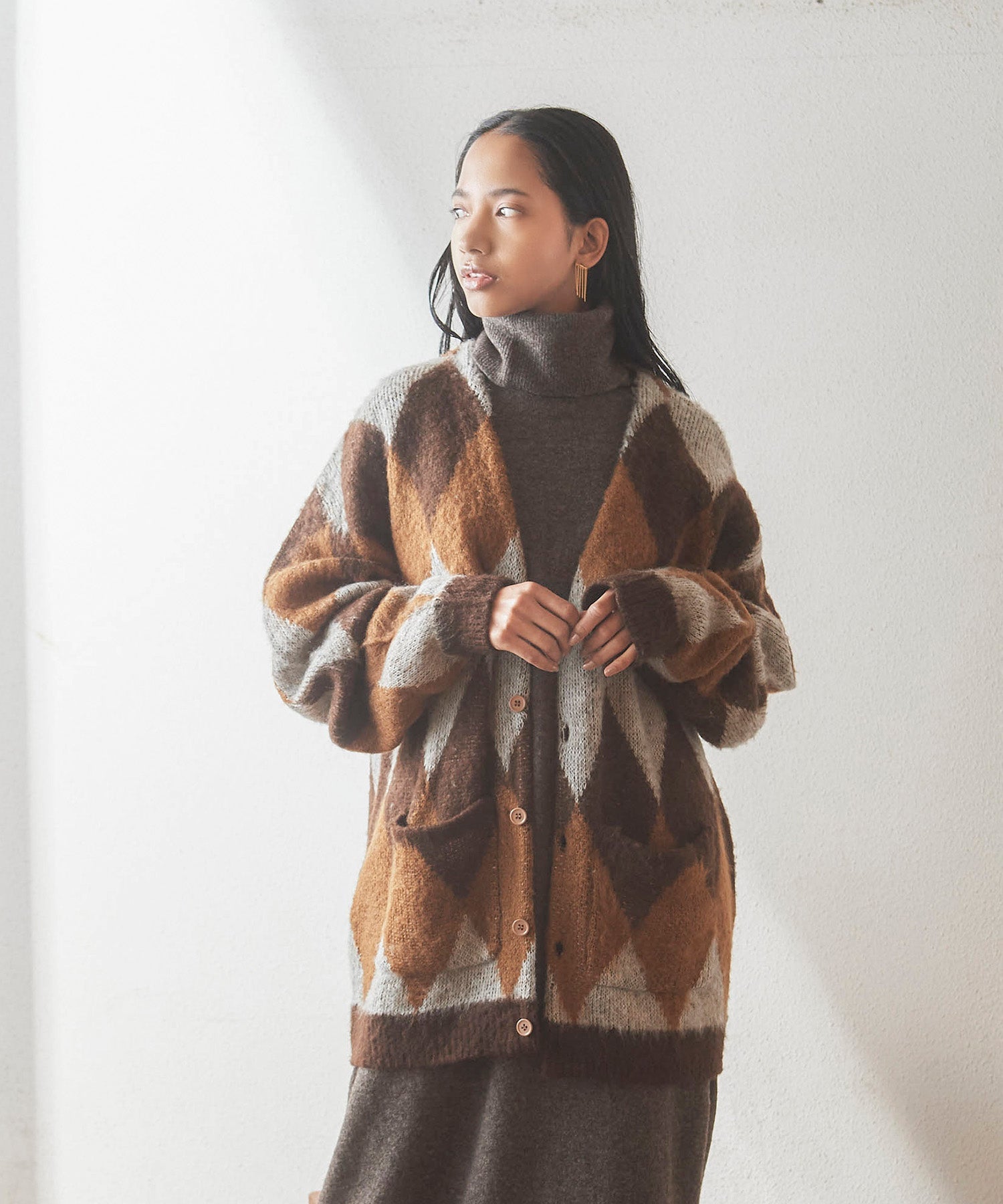 キャルオーライン シャギーモヘア アーガイル ダイヤ柄 ニットカーディガン。 CAL O LINE」JACQUARD MOHAIR CARDIGAN キャルオーライン