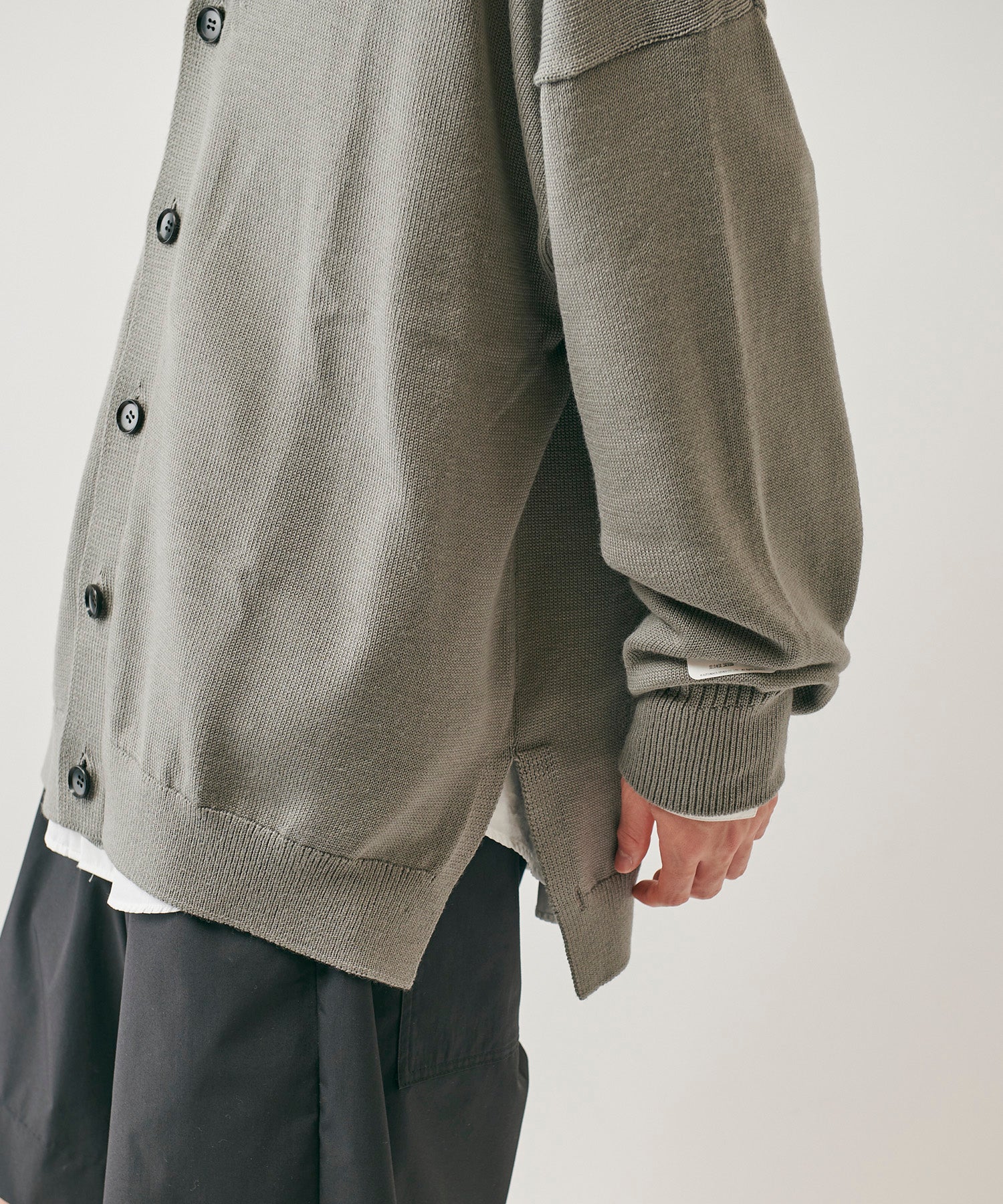 Jack Miller ソリッド ウール カーディガン – GORDON MILLER