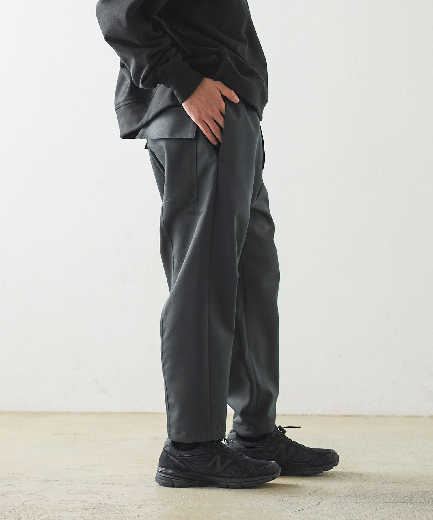 ジャックミラー　シームレスライフ　アパレル　ワークウェア　シンプル　ファッション　おすすめ　おしゃれ　JML　パンツ　ジェンダーレス　ウール　冬　ドロスト　