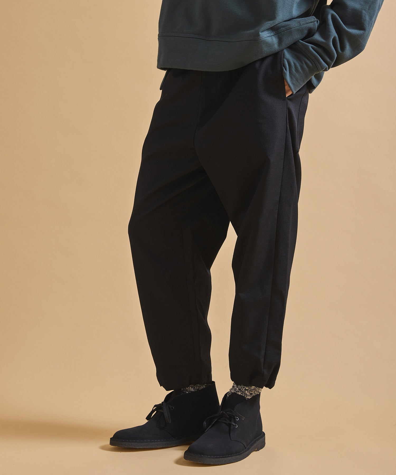 ジャックミラー　シームレスライフ　アパレル　ワークウェア　シンプル　ファッション　おすすめ　おしゃれ　JML　パンツ　ジェンダーレス　ウール　冬　ドロスト　