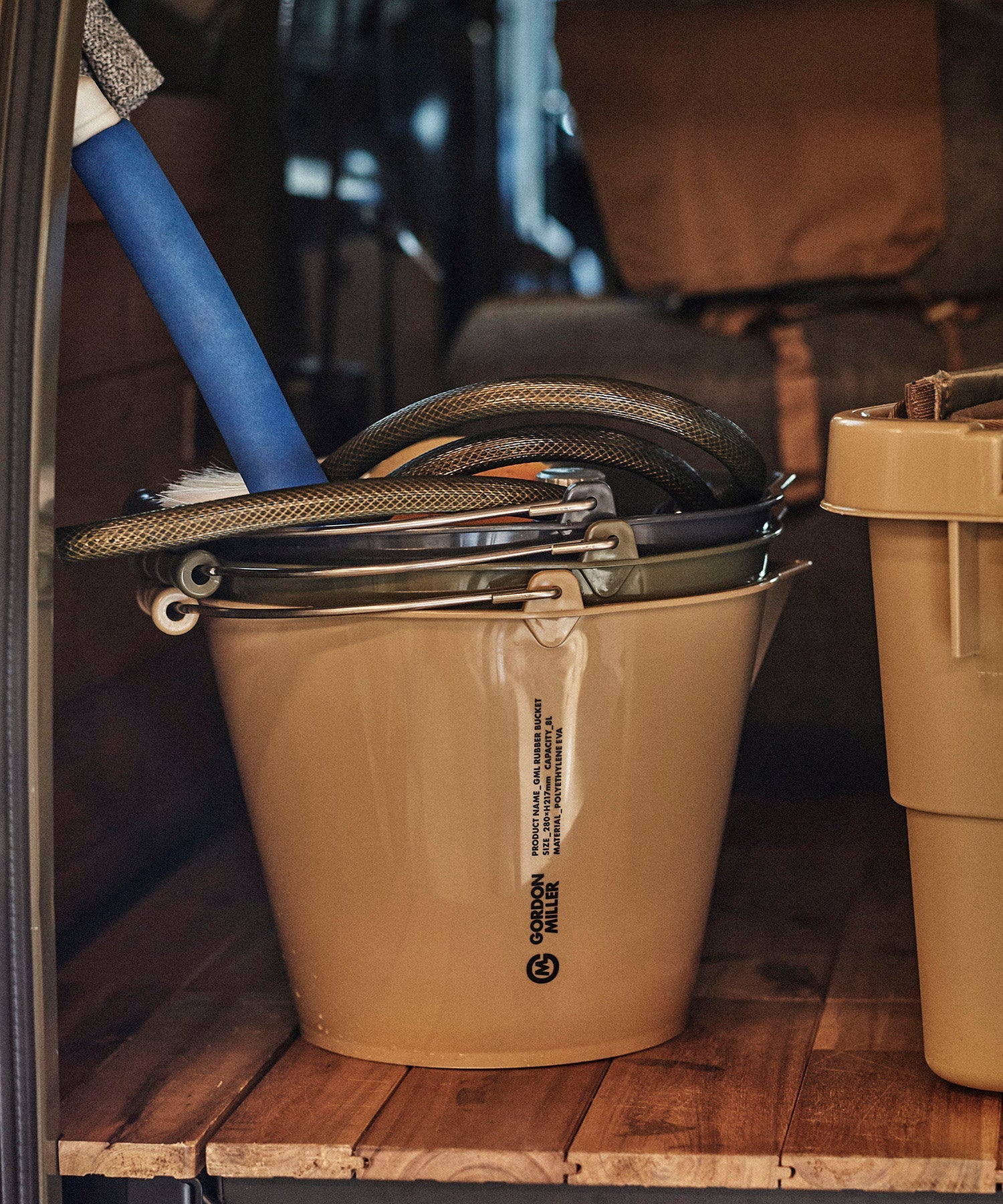 ラバーバケツ8L – GORDON MILLER