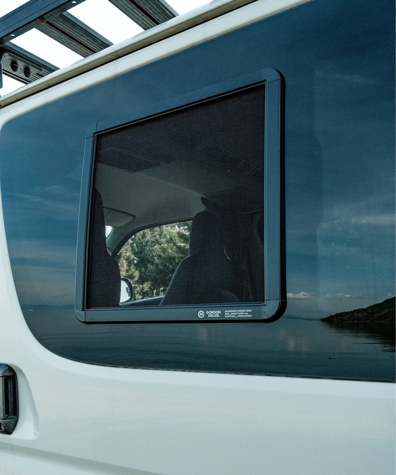 おしゃれ おすすめ カスタムパーツ 車 バンライフ オートバックス