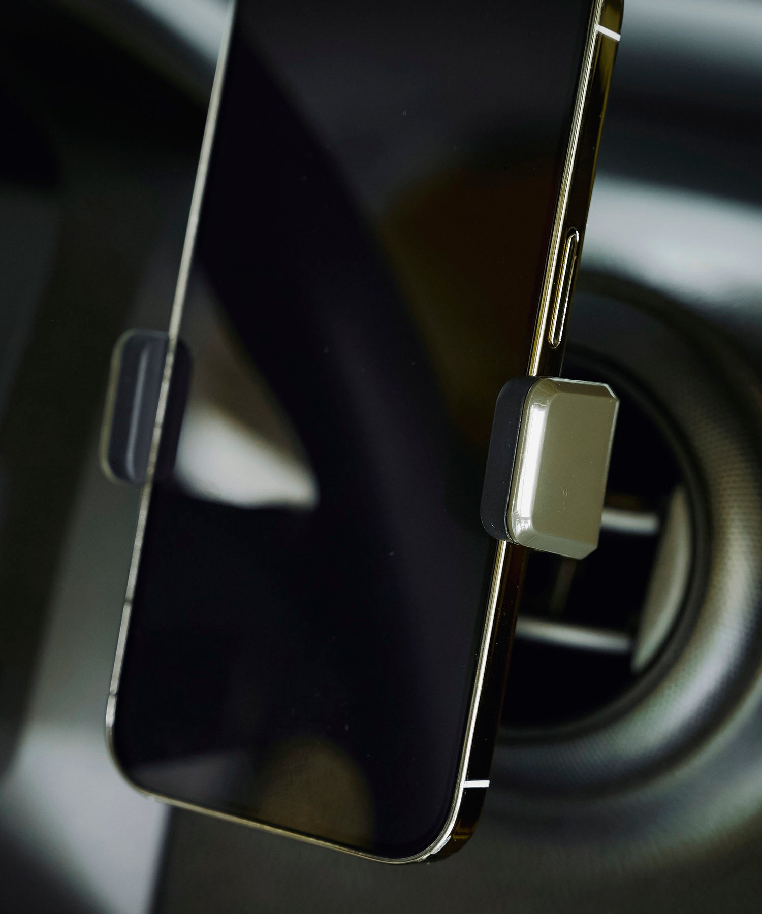 ワンプッシュ ACクリップ スマホホルダー – GORDON MILLER