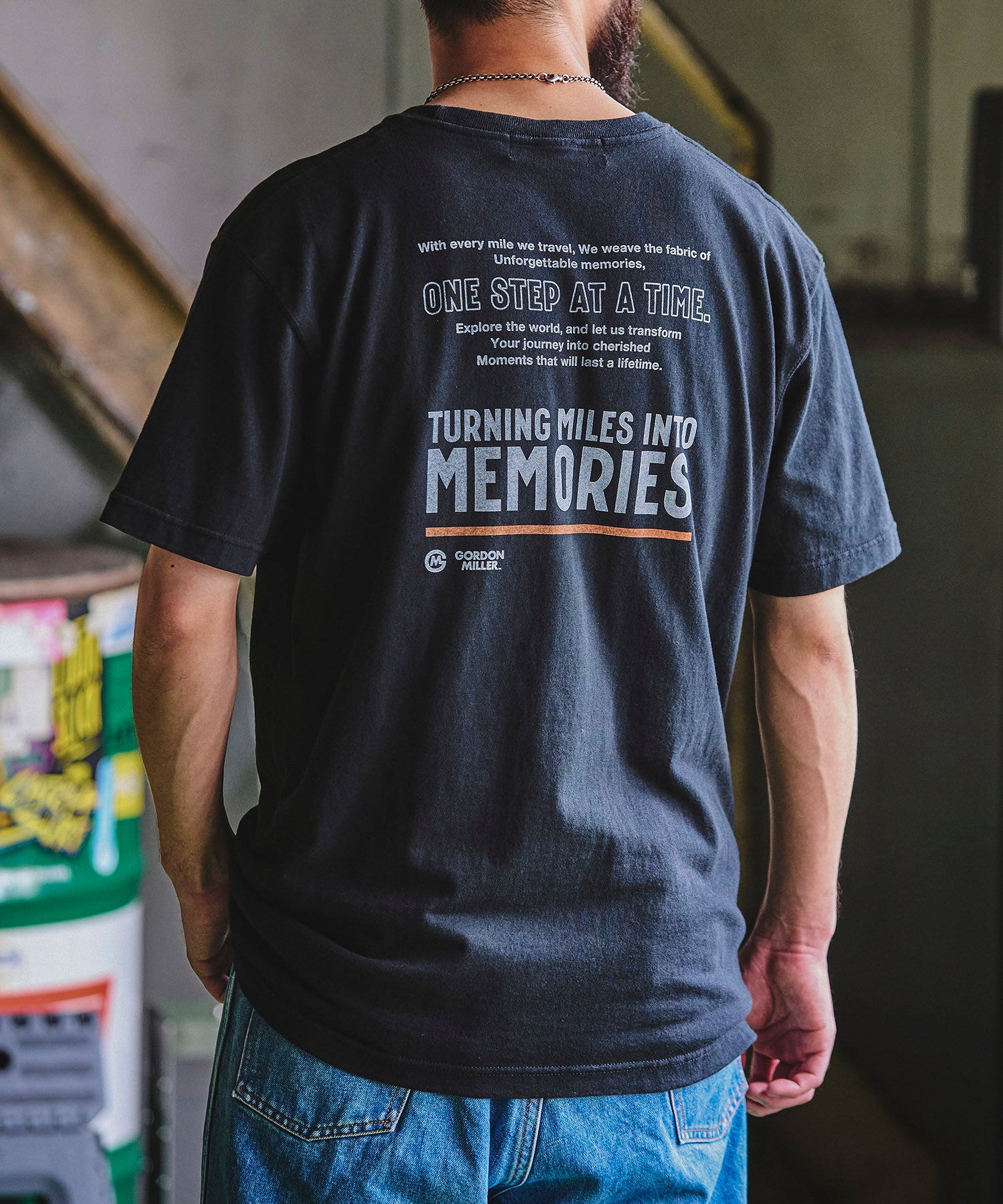 GORDON MILLER TURNING MILES Tシャツ