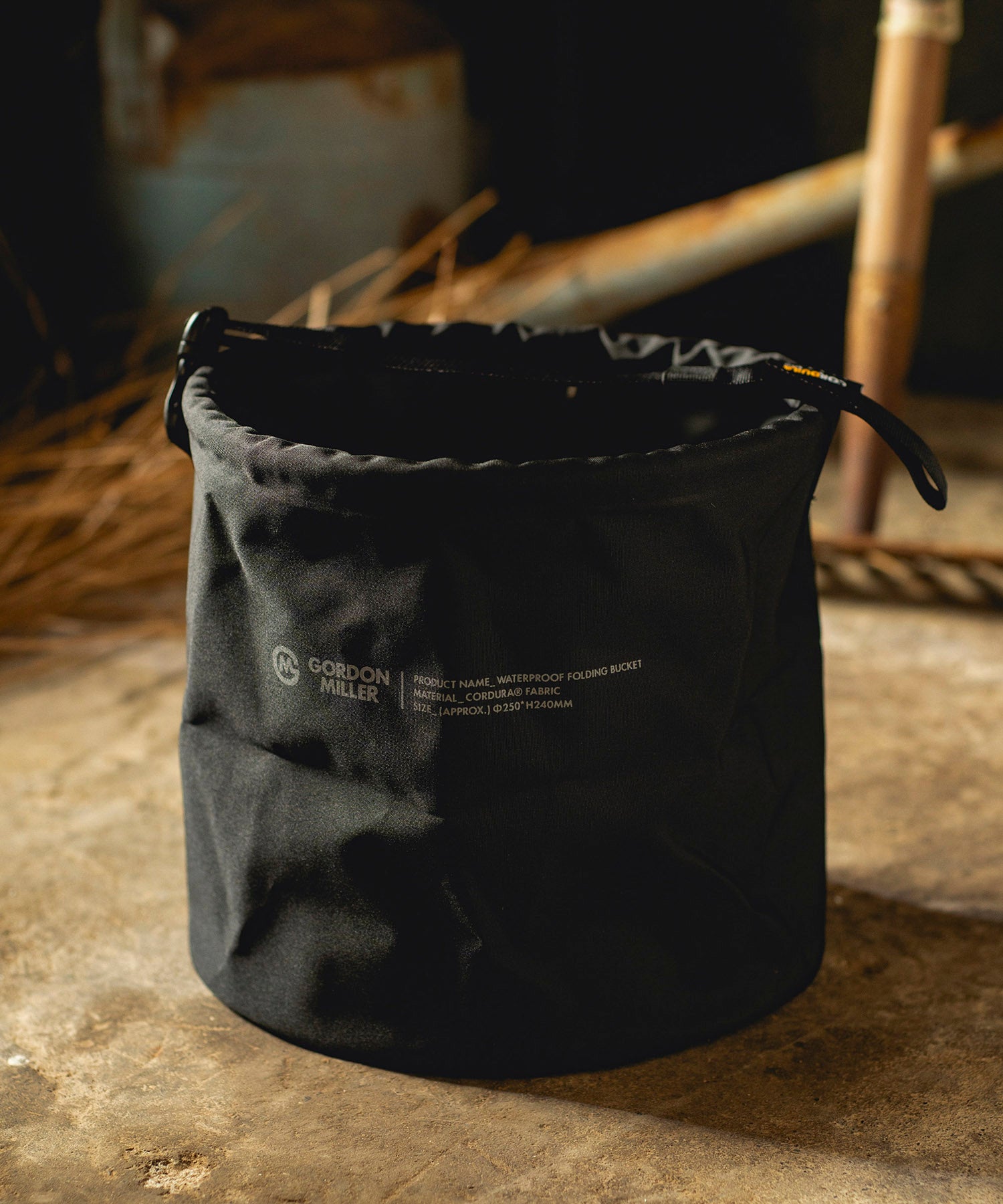 コーデュラ フォールディング バケツ – GORDON MILLER
