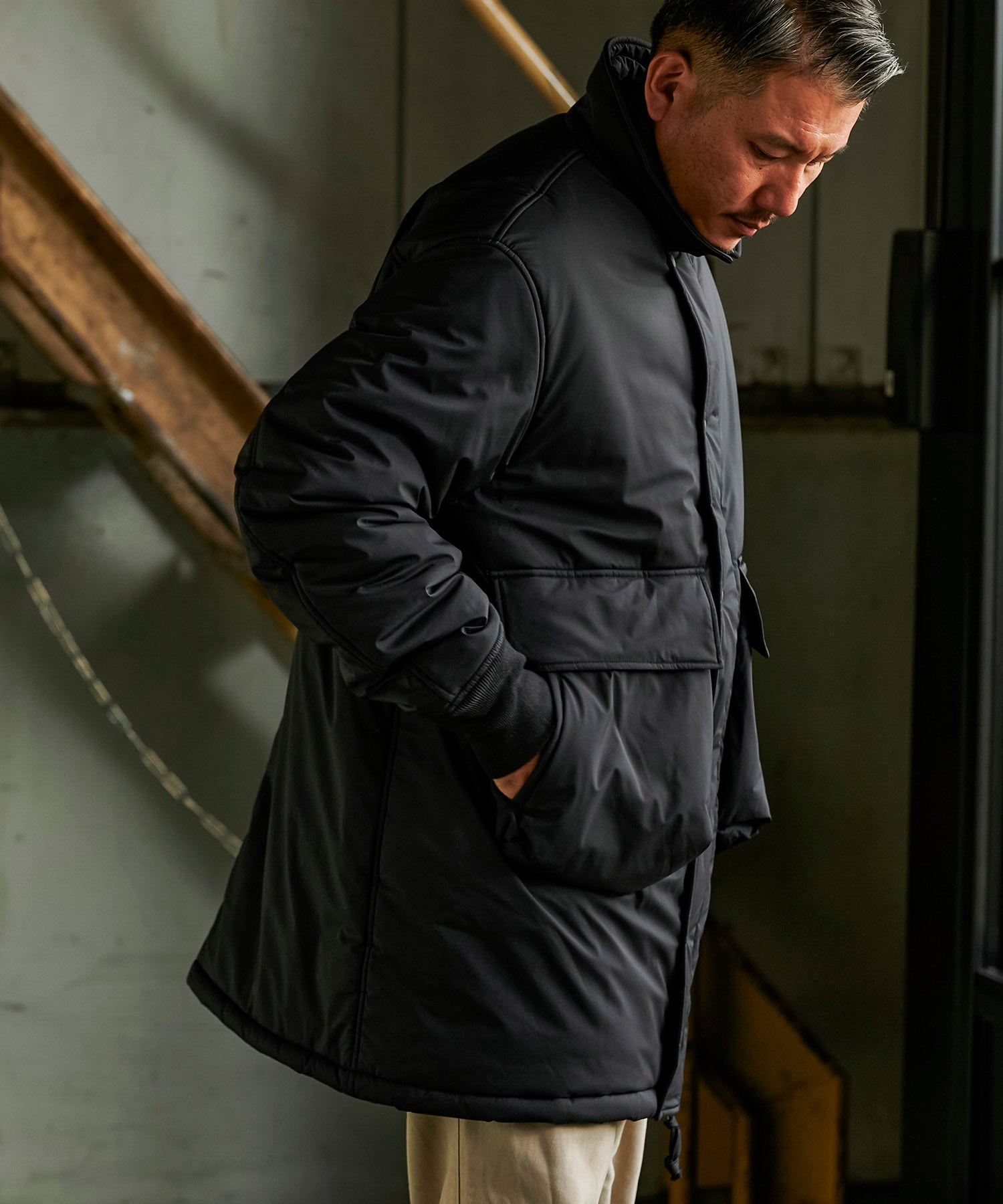 アパレル　ワークウェア　おすすめ　おしゃれ　人気　ブランド　ファッション　メンズ　　アウター　 ジャケット　 3レイヤー　 パデットコート　軽量　 防水　 透湿