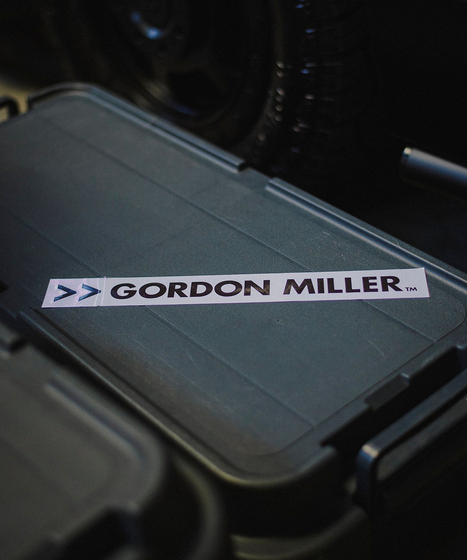 カットステッカー 340*28 – GORDON MILLER