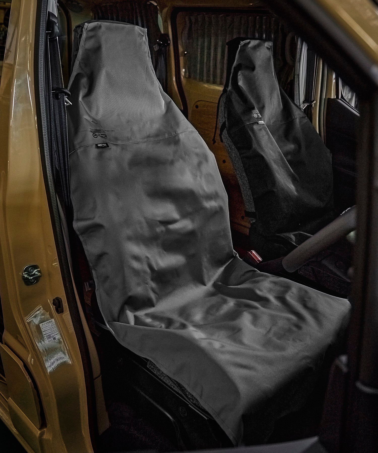 おすすめ カー用品 車 かけるだけ コーデュラ 防水 フロント シートカバー
