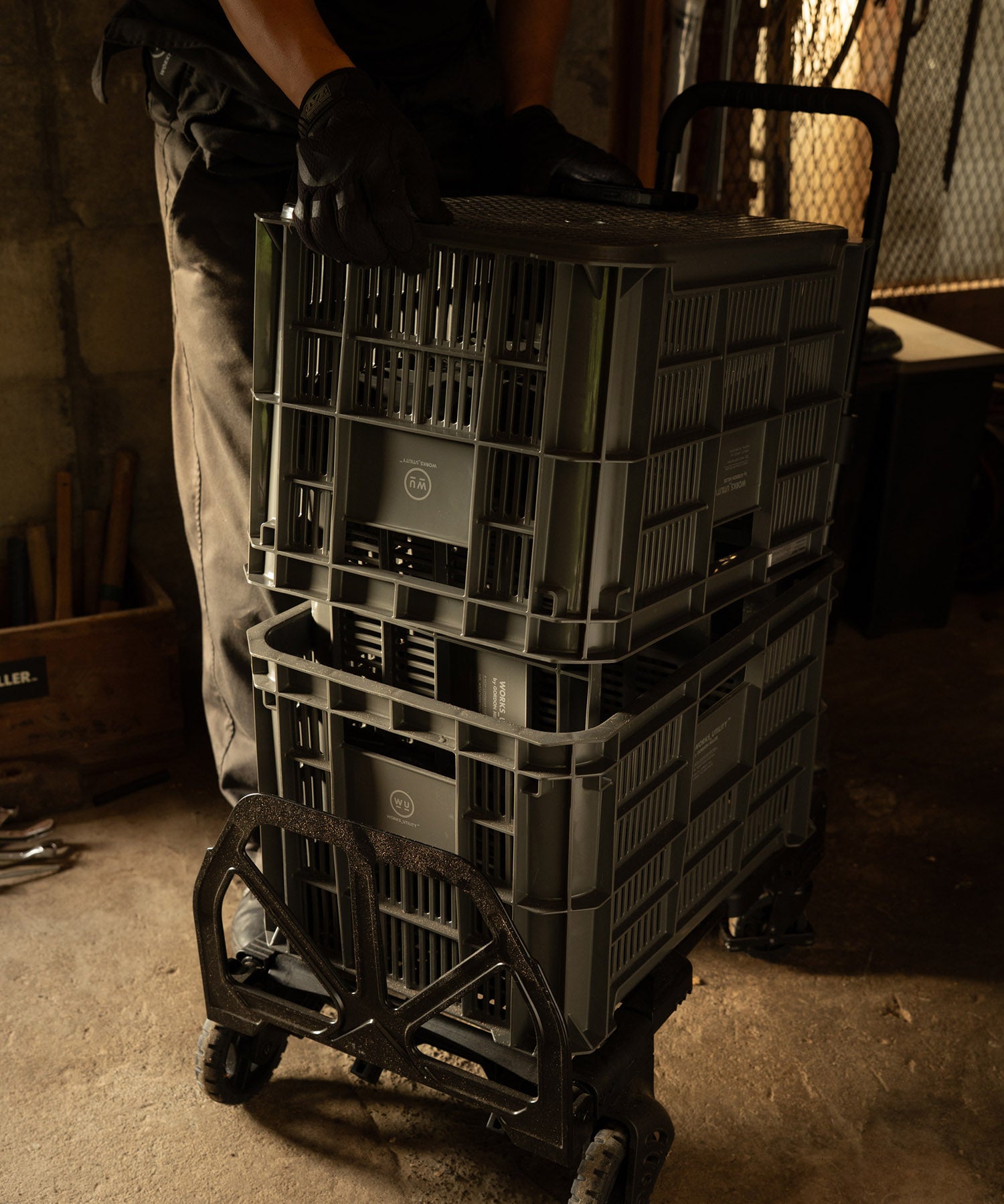 WORKS UTILITY メッシュ コンテナ – GORDON MILLER