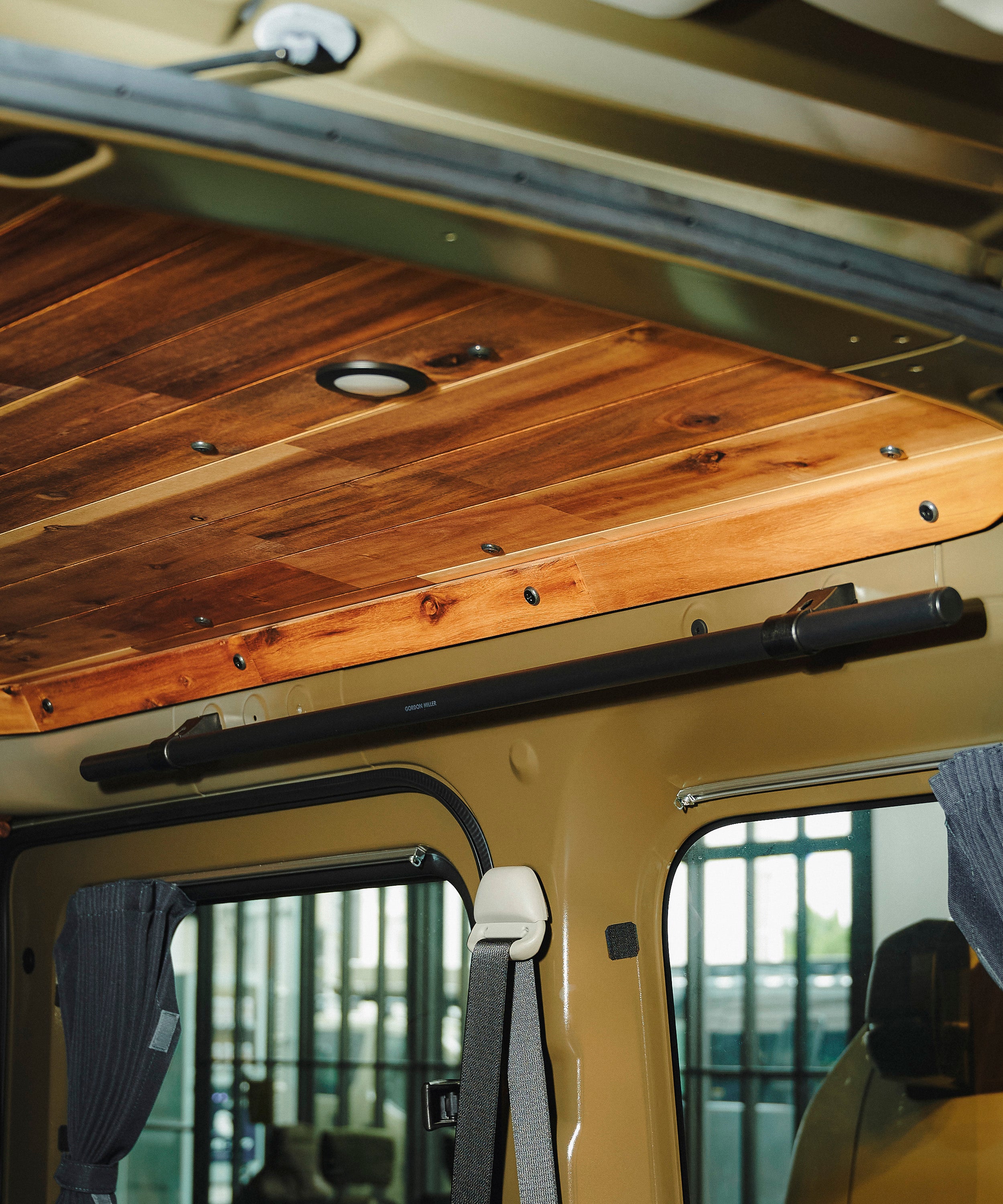 カスタムパーツ サイドバー for  キャラバン / ハイゼットカーゴ