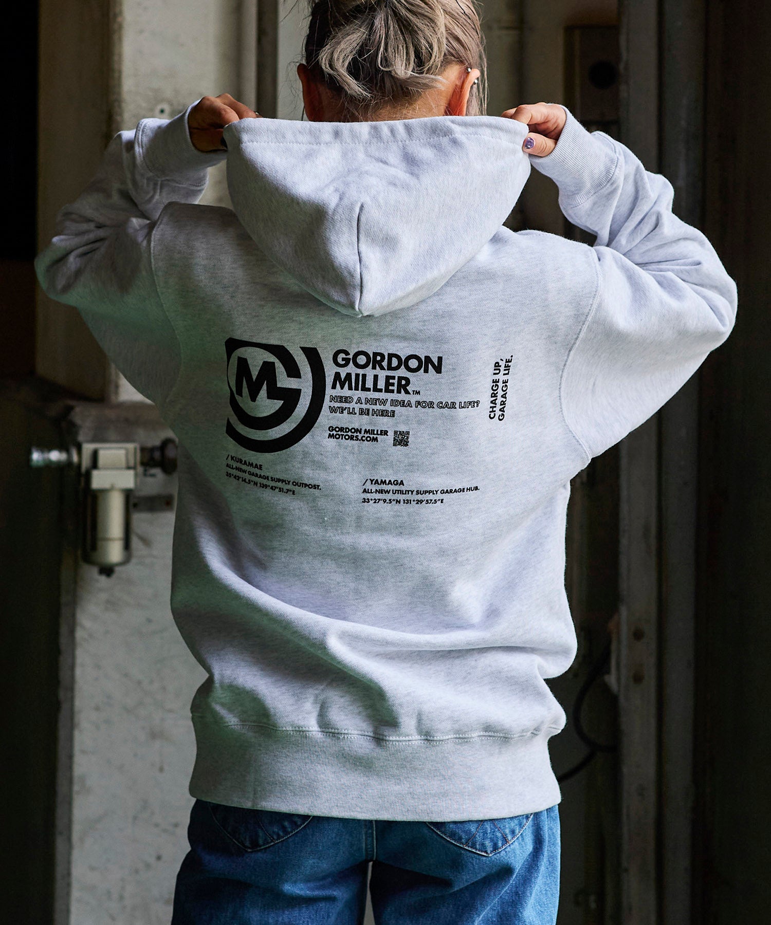 カット サークル スウェット フーディ