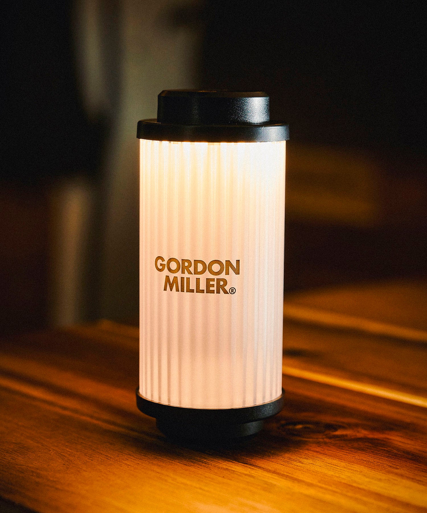 38灯 GML LIMITED – GORDON MILLER