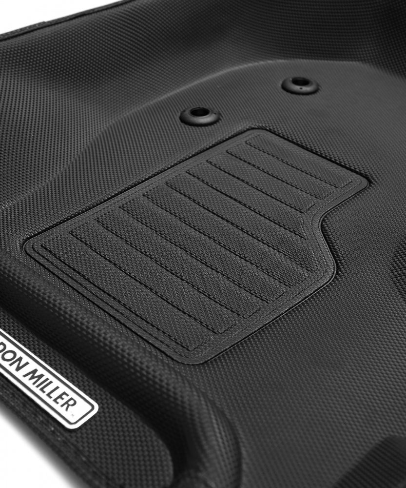 カスタムパーツ 立体マットラバー for ハイエース 前席3枚1セット